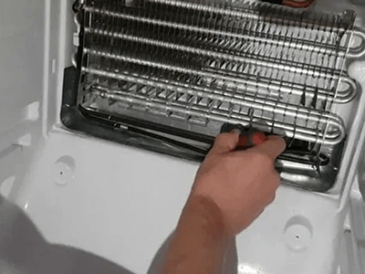 Намерзает лед в холодильнике Haier - процесс ремонта